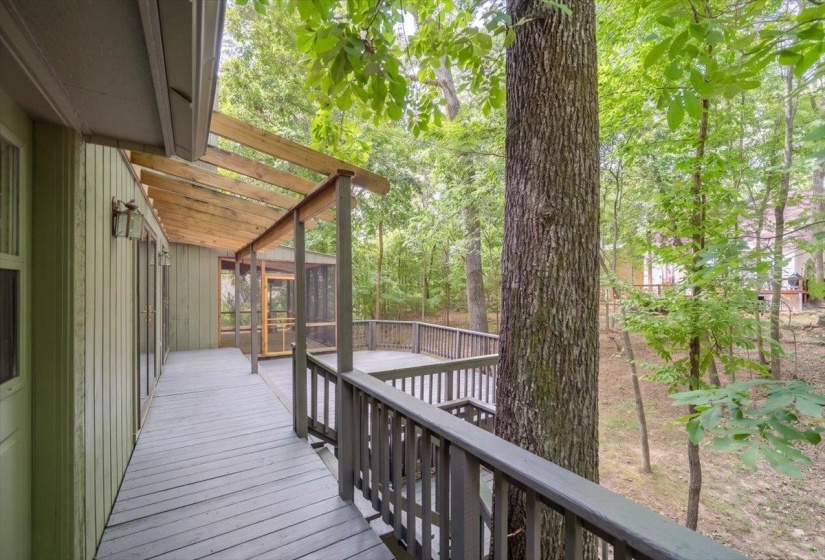 375 SHERBURNE CV, Memphis, Tennessee 38018, 4 Bedroom Bedrooms, 9 Room Rooms,2.1 BathroomBathrooms,Residential,For Sale,SHERBURNE,0,10229472