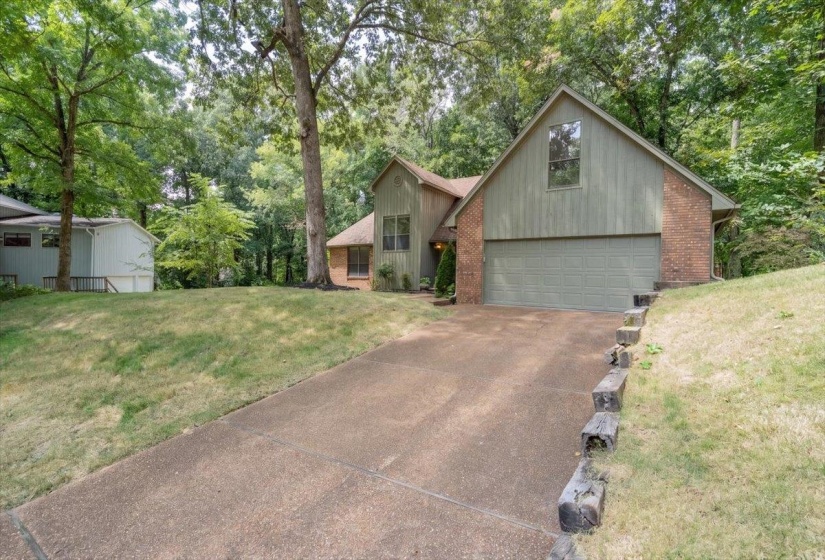 375 SHERBURNE CV, Memphis, Tennessee 38018, 4 Bedroom Bedrooms, 9 Room Rooms,2.1 BathroomBathrooms,Residential,For Sale,SHERBURNE,0,10229472