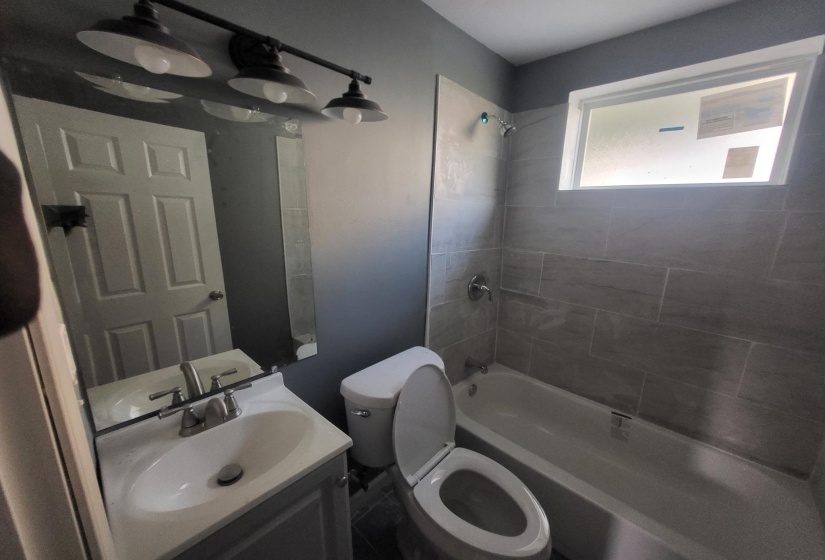 1984 DIANNE CIR, Memphis, Tennessee 38114, 2 Bedroom Bedrooms, 5 Room Rooms,1 BathroomBathrooms,Residential,For Sale,DIANNE,0,10229480