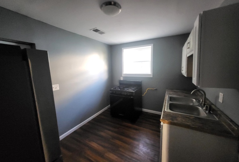 1984 DIANNE CIR, Memphis, Tennessee 38114, 2 Bedroom Bedrooms, 5 Room Rooms,1 BathroomBathrooms,Residential,For Sale,DIANNE,0,10229480