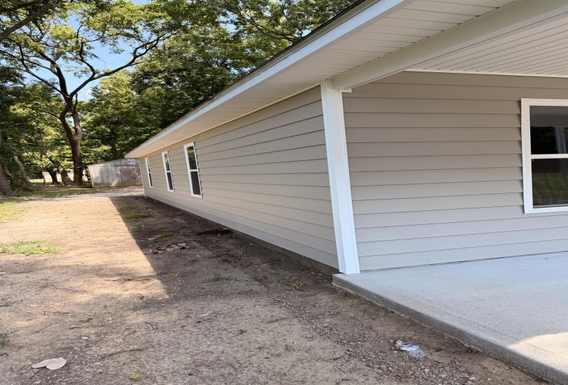 1320 HORNBROOK ST, Dyersburg, Tennessee 38024, 4 Bedroom Bedrooms, 4 Room Rooms,2 BathroomBathrooms,Residential,For Sale,HORNBROOK,0,10229481