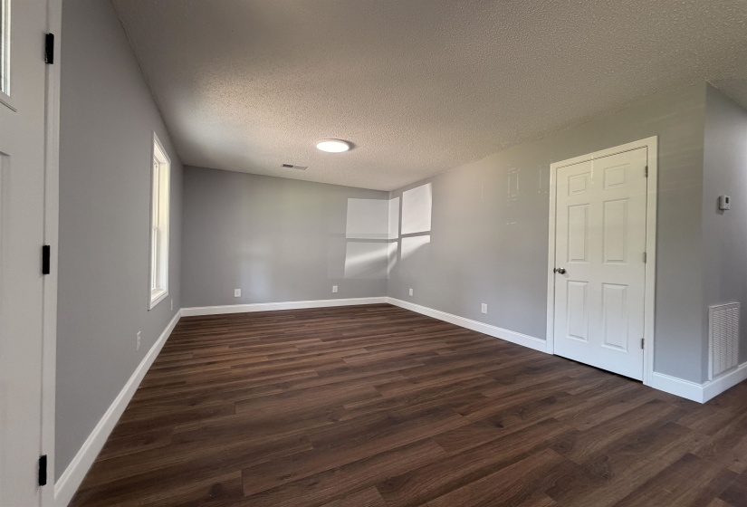 1320 HORNBROOK ST, Dyersburg, Tennessee 38024, 4 Bedroom Bedrooms, 4 Room Rooms,2 BathroomBathrooms,Residential,For Sale,HORNBROOK,0,10229481