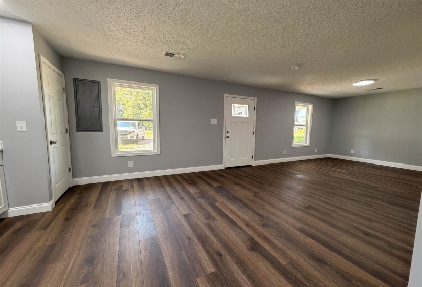 1320 HORNBROOK ST, Dyersburg, Tennessee 38024, 4 Bedroom Bedrooms, 4 Room Rooms,2 BathroomBathrooms,Residential,For Sale,HORNBROOK,0,10229481