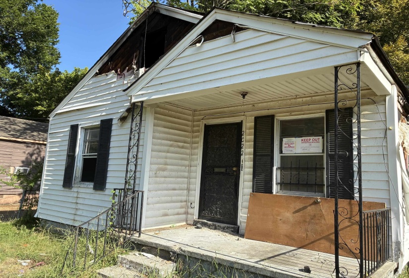 2022 HUBERT AVE, Memphis, Tennessee 38108, 3 Bedroom Bedrooms, 6 Room Rooms,1 BathroomBathrooms,Residential,For Sale,HUBERT,0,10229483