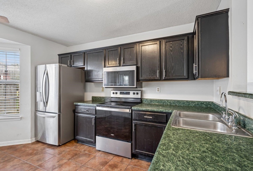 4928 PHIPPS DR, Unicorp/Memphis, Tennessee 38125, 3 Bedroom Bedrooms, 5 Room Rooms,2 BathroomBathrooms,Residential,For Sale,PHIPPS,0,10229484