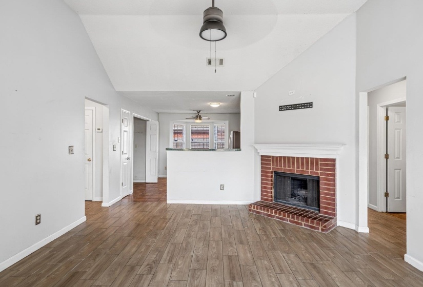 4928 PHIPPS DR, Unicorp/Memphis, Tennessee 38125, 3 Bedroom Bedrooms, 5 Room Rooms,2 BathroomBathrooms,Residential,For Sale,PHIPPS,0,10229484
