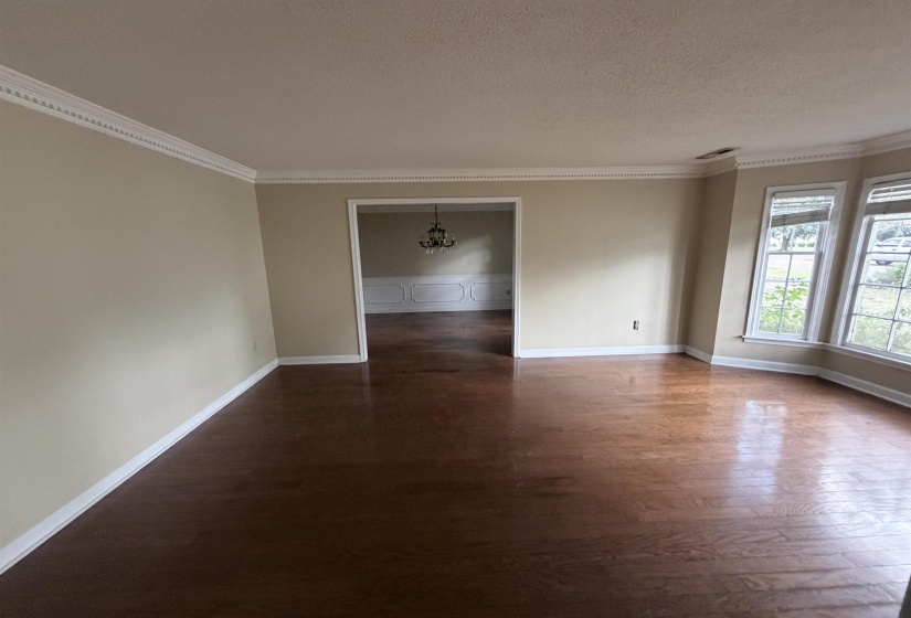 7685 MCHENRY CIR, Germantown, Tennessee 38138, 4 Bedroom Bedrooms, 9 Room Rooms,3 BathroomBathrooms,Residential,For Sale,MCHENRY,0,10229485