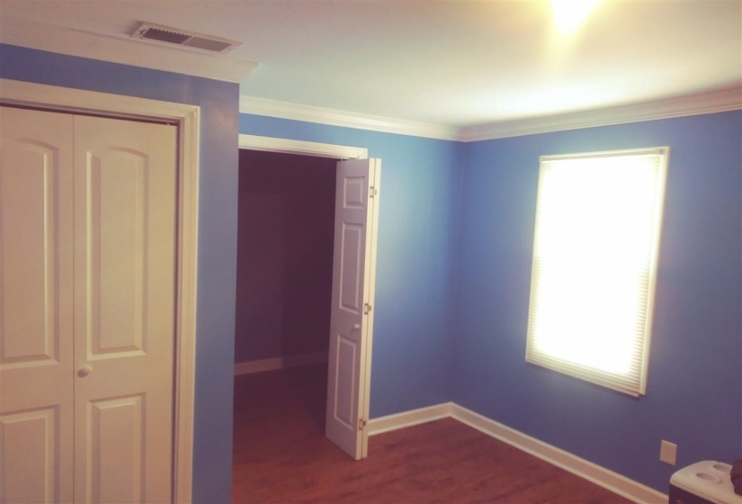 2114 LOWELL ST, Memphis, Tennessee 38114, 3 Bedroom Bedrooms, 5 Room Rooms,1 BathroomBathrooms,Residential,For Sale,LOWELL,0,10229486