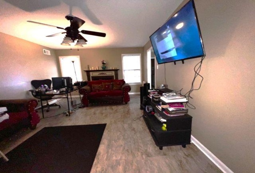3267 WYTHE RD, Memphis, Tennessee 38134, 3 Bedroom Bedrooms, 6 Room Rooms,2 BathroomBathrooms,Residential,For Sale,WYTHE,0,10229489
