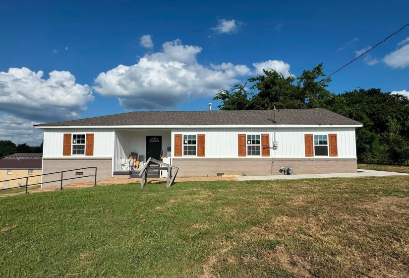 183 MAIN ST, Ripley, Tennessee 38063-1474, 4 Bedroom Bedrooms, 9 Room Rooms,2 BathroomBathrooms,Rental Properties,For Sale,MAIN,0,10229497