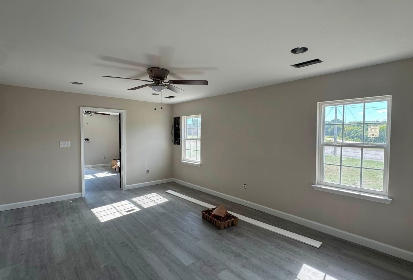 183 MAIN ST, Ripley, Tennessee 38063-1474, 4 Bedroom Bedrooms, 9 Room Rooms,2 BathroomBathrooms,Rental Properties,For Sale,MAIN,0,10229497
