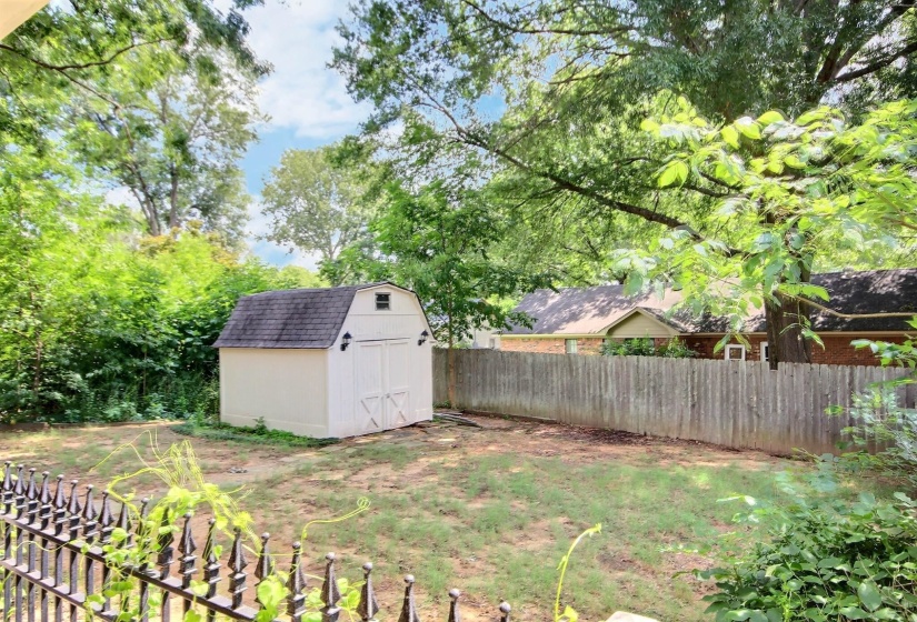 1074 TARARIDGE DR, Collierville, Tennessee 38017, 3 Bedroom Bedrooms, 6 Room Rooms,2 BathroomBathrooms,Rental Properties,For Sale,TARARIDGE,0,10229509