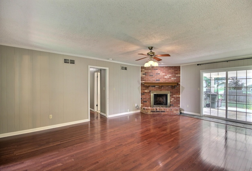 1074 TARARIDGE DR, Collierville, Tennessee 38017, 3 Bedroom Bedrooms, 6 Room Rooms,2 BathroomBathrooms,Rental Properties,For Sale,TARARIDGE,0,10229509