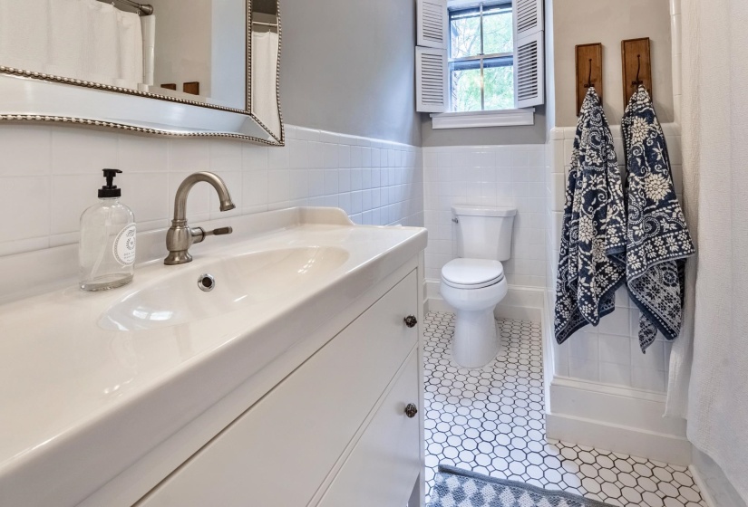 3639 COWDEN AVE, Memphis, Tennessee 38111, 4 Bedroom Bedrooms, 2 Room Rooms,2 BathroomBathrooms,Rental Properties,For Sale,COWDEN,0,10229533