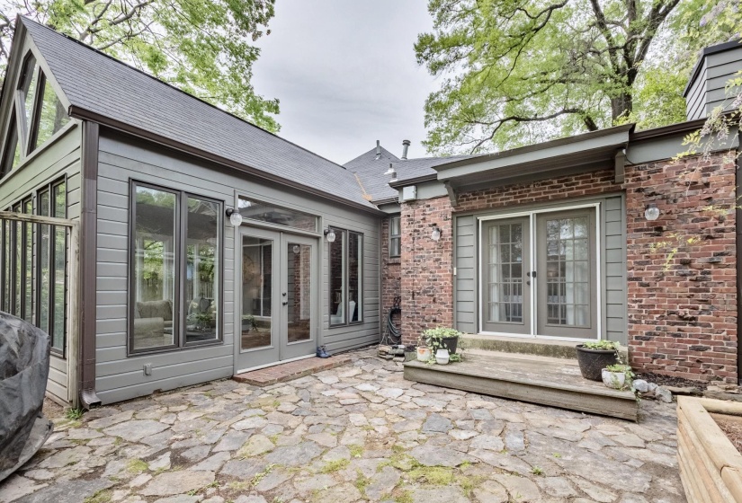 3639 COWDEN AVE, Memphis, Tennessee 38111, 4 Bedroom Bedrooms, 2 Room Rooms,2 BathroomBathrooms,Rental Properties,For Sale,COWDEN,0,10229533