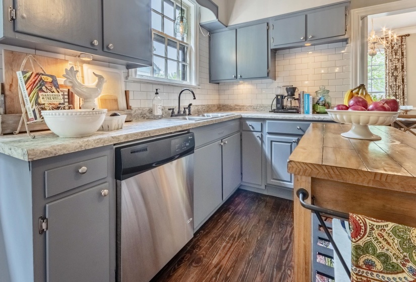 3639 COWDEN AVE, Memphis, Tennessee 38111, 4 Bedroom Bedrooms, 2 Room Rooms,2 BathroomBathrooms,Rental Properties,For Sale,COWDEN,0,10229533