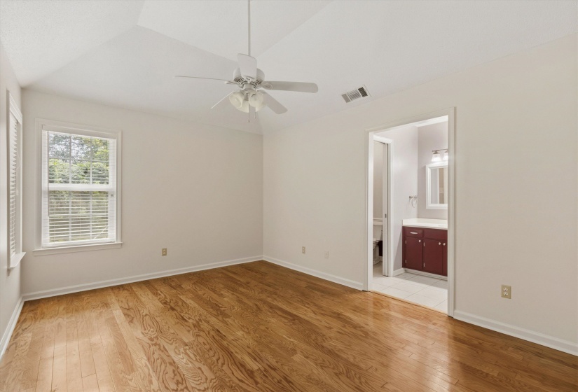 1095 LOCKE-CUBA RD, Millington, Tennessee 38053, 3 Bedroom Bedrooms, 6 Room Rooms,2 BathroomBathrooms,Residential,For Sale,LOCKE-CUBA,0,10229491