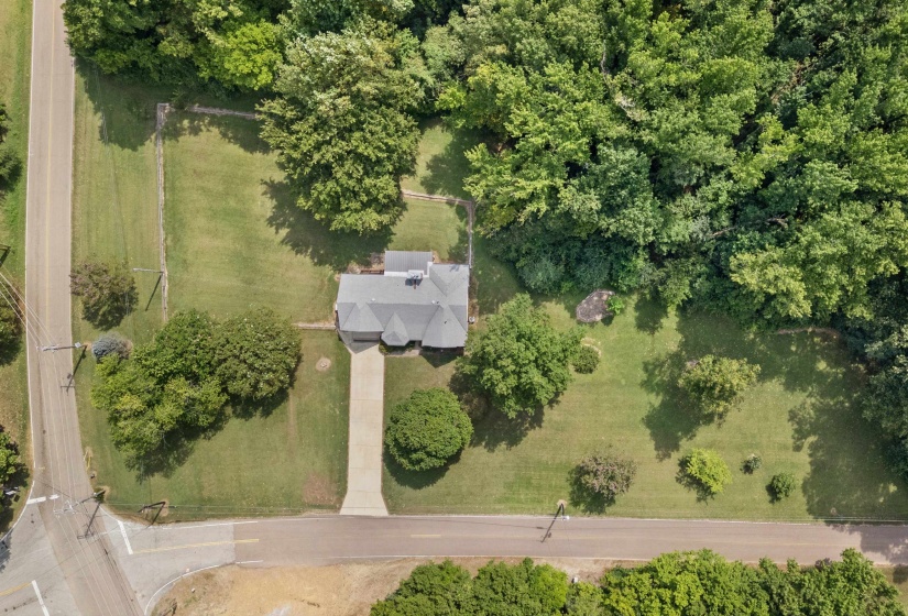 1095 LOCKE-CUBA RD, Millington, Tennessee 38053, 3 Bedroom Bedrooms, 6 Room Rooms,2 BathroomBathrooms,Residential,For Sale,LOCKE-CUBA,0,10229491