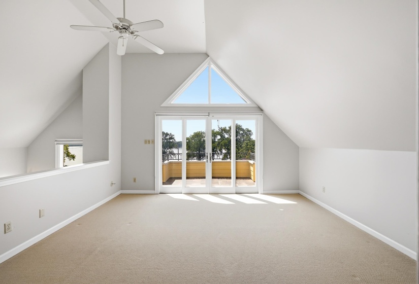 954 ISLAND DR, Memphis, Tennessee 38103, 3 Bedroom Bedrooms, 8 Room Rooms,4 BathroomBathrooms,Residential,For Sale,ISLAND,0,10229496