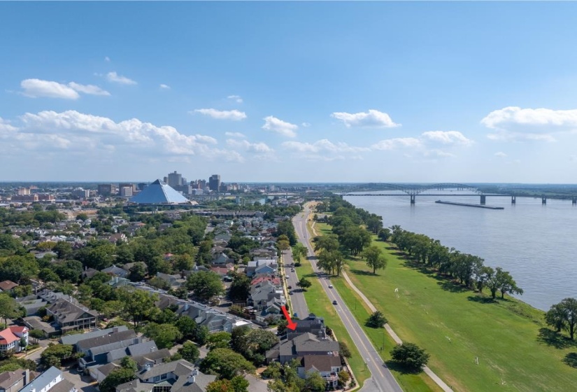 954 ISLAND DR, Memphis, Tennessee 38103, 3 Bedroom Bedrooms, 8 Room Rooms,4 BathroomBathrooms,Residential,For Sale,ISLAND,0,10229496