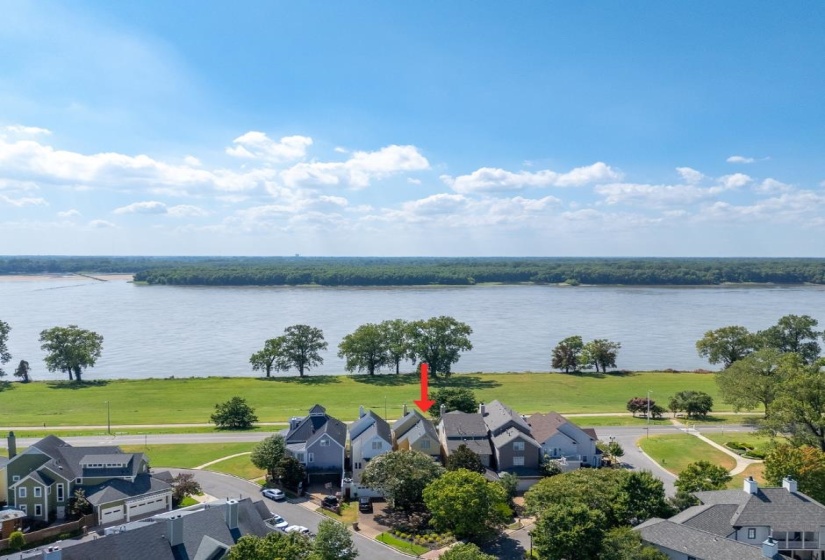 954 ISLAND DR, Memphis, Tennessee 38103, 3 Bedroom Bedrooms, 8 Room Rooms,4 BathroomBathrooms,Residential,For Sale,ISLAND,0,10229496