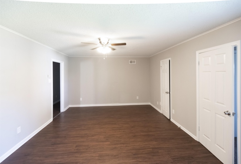 4399 PEPPER TREE RD, Memphis, Tennessee 38109, 3 Bedroom Bedrooms, 7 Room Rooms,2.1 BathroomBathrooms,Residential,For Sale,PEPPER TREE,0,10229500