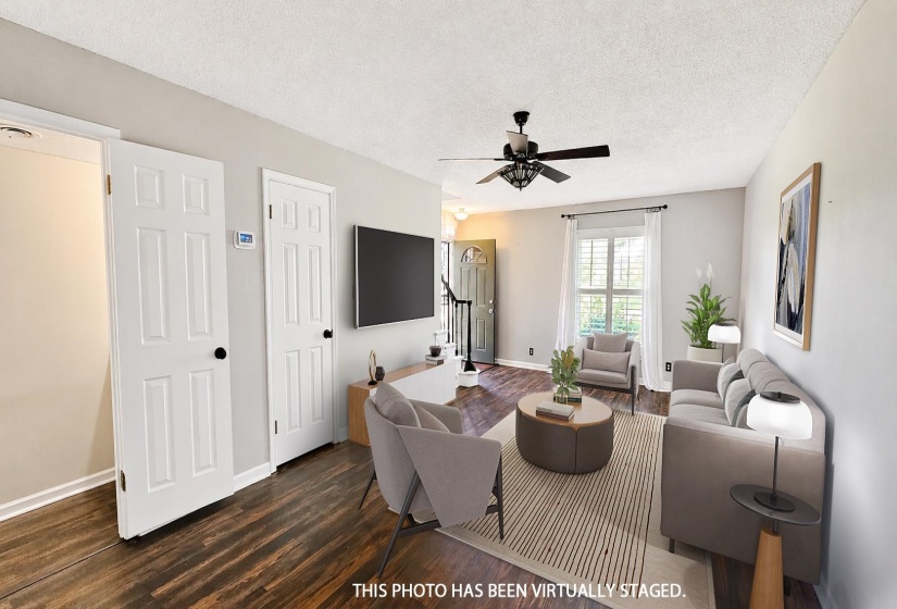 5921 PARK AVE, Memphis, Tennessee 38119, 2 Bedroom Bedrooms, 5 Room Rooms,1.1 BathroomBathrooms,Residential,For Sale,PARK,0,10229501