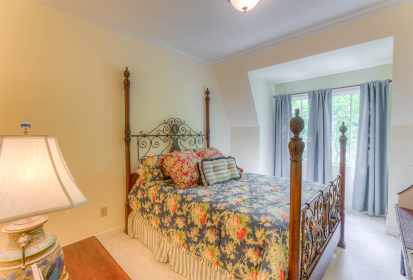 255 REMBERT ST, Memphis, Tennessee 38104, 4 Bedroom Bedrooms, 9 Room Rooms,3.1 BathroomBathrooms,Residential,For Sale,REMBERT,0,10229502