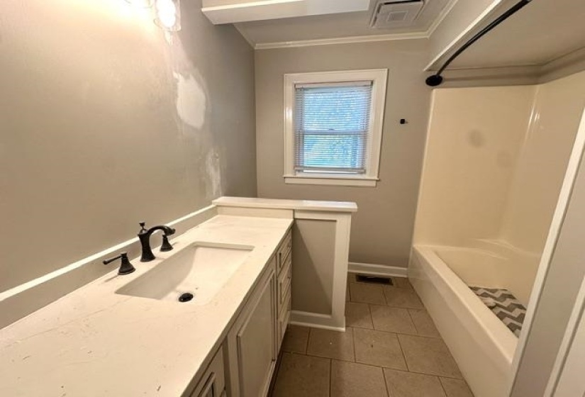 27 ROSEWOOD DR, Savannah, Tennessee 38372, 2 Bedroom Bedrooms, 7 Room Rooms,2 BathroomBathrooms,Residential,For Sale,ROSEWOOD,0,10229504