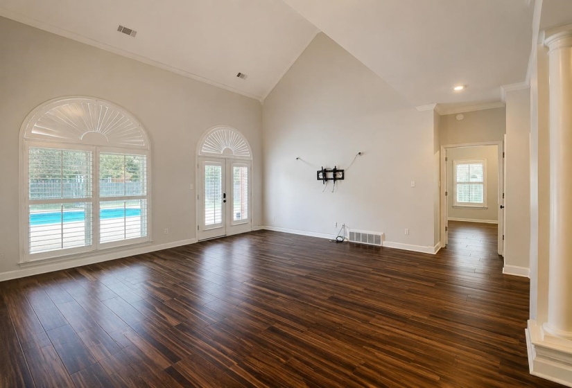 1572 JOHN RIDGE DR, Collierville, Tennessee 38017, 4 Bedroom Bedrooms, 9 Room Rooms,2.1 BathroomBathrooms,Residential,For Sale,JOHN RIDGE,0,10229512