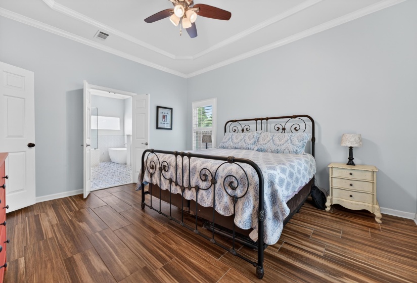 1572 JOHN RIDGE DR, Collierville, Tennessee 38017, 4 Bedroom Bedrooms, 9 Room Rooms,2.1 BathroomBathrooms,Residential,For Sale,JOHN RIDGE,0,10229512