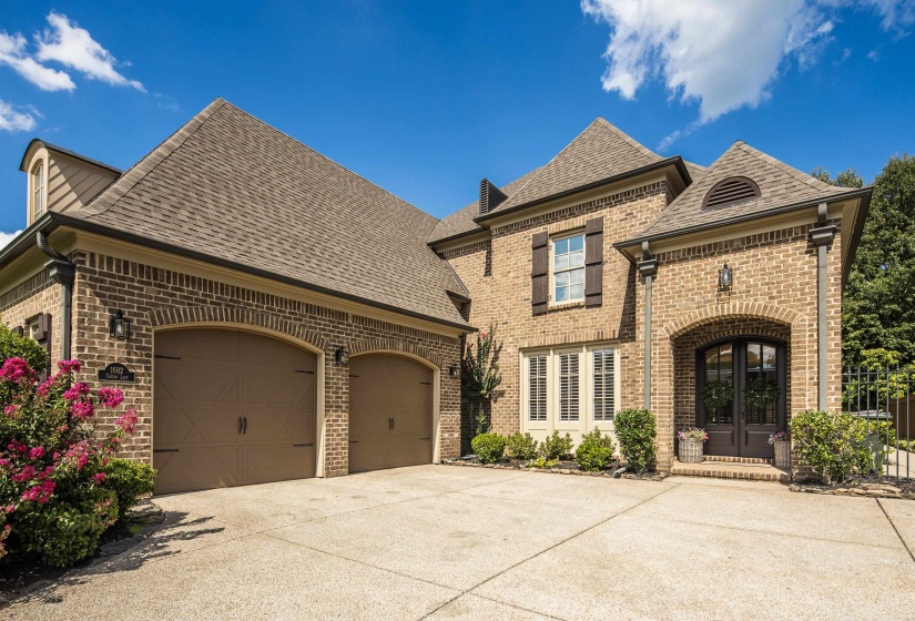 1682 TARTAN LN, Collierville, Tennessee 38017, 4 Bedroom Bedrooms, 9 Room Rooms,3 BathroomBathrooms,Residential,For Sale,TARTAN,0,10229515