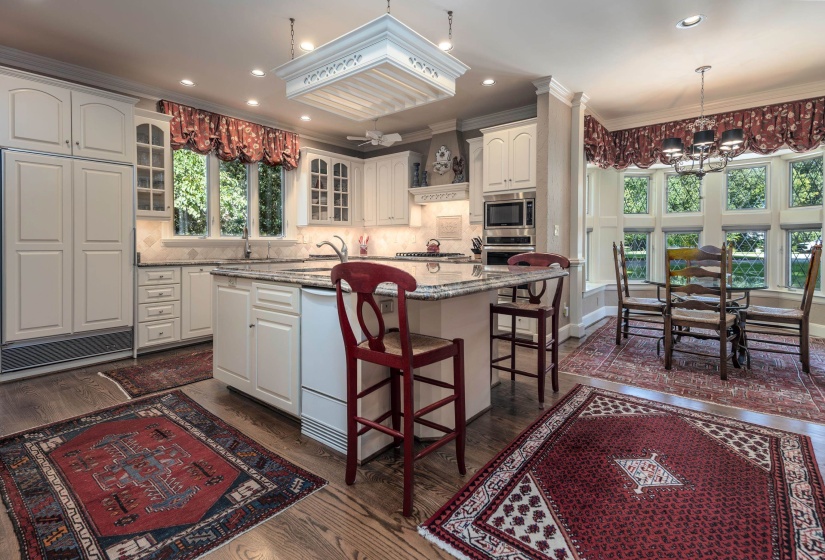 6245 GREEN MEADOWS RD, Memphis, Tennessee 38120, 3 Bedroom Bedrooms, 3 Room Rooms,3.2 BathroomBathrooms,Residential,For Sale,GREEN MEADOWS,0,10229520