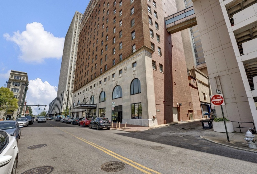 109 MAIN ST, Memphis, Tennessee 38103, 2 Bedroom Bedrooms, 4 Room Rooms,2 BathroomBathrooms,Residential,For Sale,MAIN,0,10229521