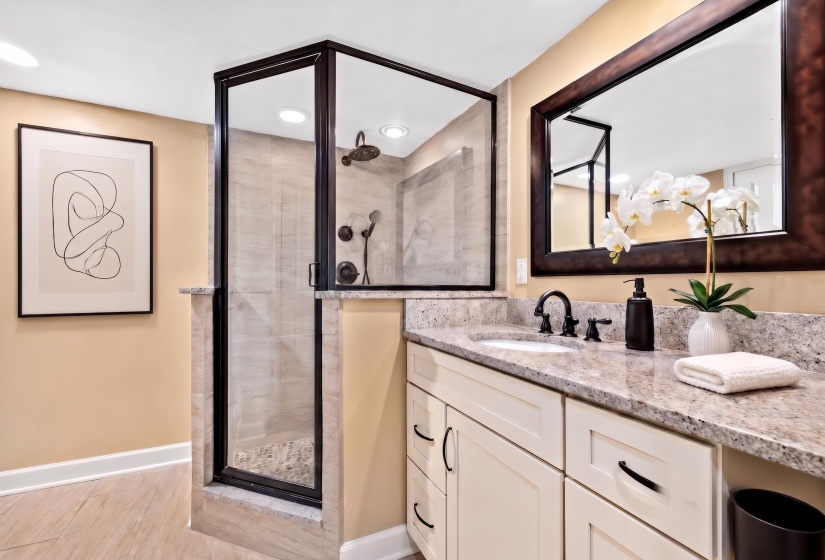 200 WAGNER PL, Memphis, Tennessee 38103, 2 Bedroom Bedrooms, 5 Room Rooms,2 BathroomBathrooms,Residential,For Sale,WAGNER,0,10229528