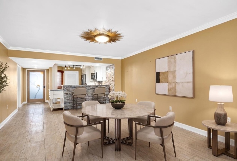 200 WAGNER PL, Memphis, Tennessee 38103, 2 Bedroom Bedrooms, 5 Room Rooms,2 BathroomBathrooms,Residential,For Sale,WAGNER,0,10229528