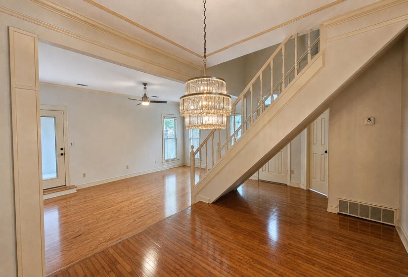 1501 GRANVILLE LN, Memphis, Tennessee 38104, 3 Bedroom Bedrooms, 6 Room Rooms,2.1 BathroomBathrooms,Residential,For Sale,GRANVILLE,0,10229529