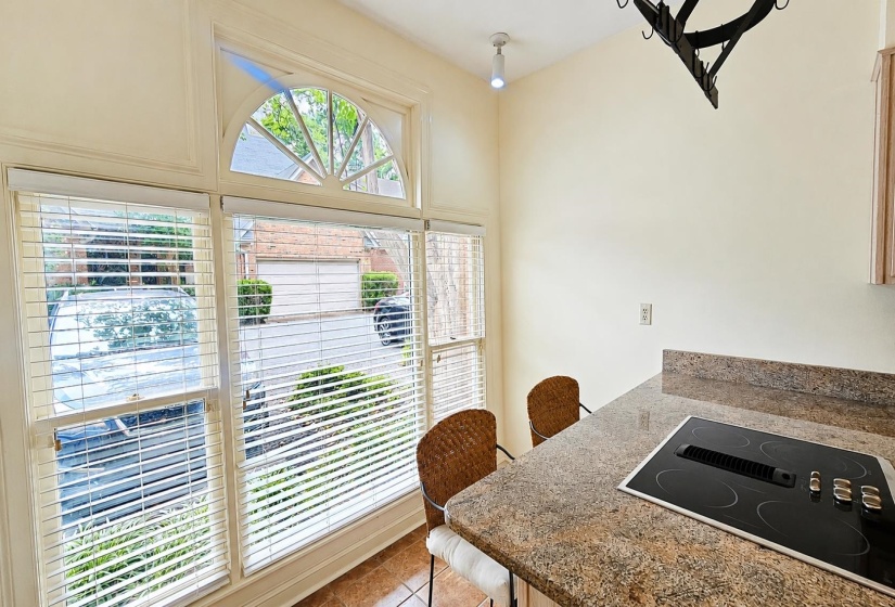 1501 GRANVILLE LN, Memphis, Tennessee 38104, 3 Bedroom Bedrooms, 6 Room Rooms,2.1 BathroomBathrooms,Residential,For Sale,GRANVILLE,0,10229529