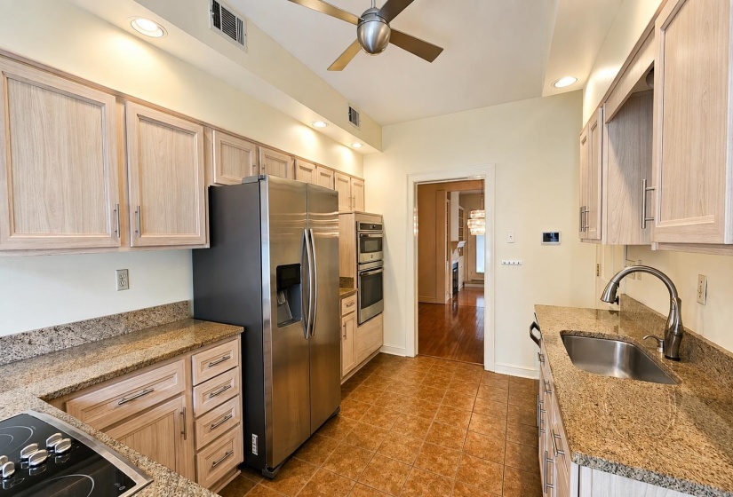 1501 GRANVILLE LN, Memphis, Tennessee 38104, 3 Bedroom Bedrooms, 6 Room Rooms,2.1 BathroomBathrooms,Residential,For Sale,GRANVILLE,0,10229529