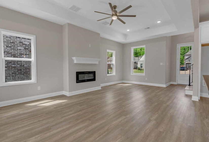 568 ROSALIE WOODS DR, Cordova, Tennessee 38018, 4 Bedroom Bedrooms, 8 Room Rooms,2.1 BathroomBathrooms,Residential,For Sale,ROSALIE WOODS,0,10229531