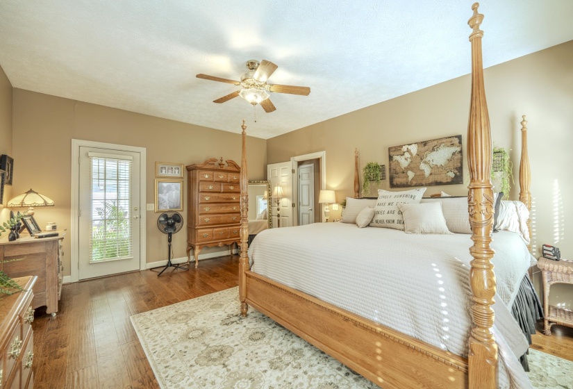 4375 STATE ROUTE 100 W HWY, Henderson, Tennessee 38340, 3 Bedroom Bedrooms, 14 Room Rooms,3.1 BathroomBathrooms,Residential,For Sale,STATE ROUTE 100 W,0,10229534