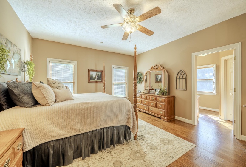 4375 STATE ROUTE 100 W HWY, Henderson, Tennessee 38340, 3 Bedroom Bedrooms, 14 Room Rooms,3.1 BathroomBathrooms,Residential,For Sale,STATE ROUTE 100 W,0,10229534