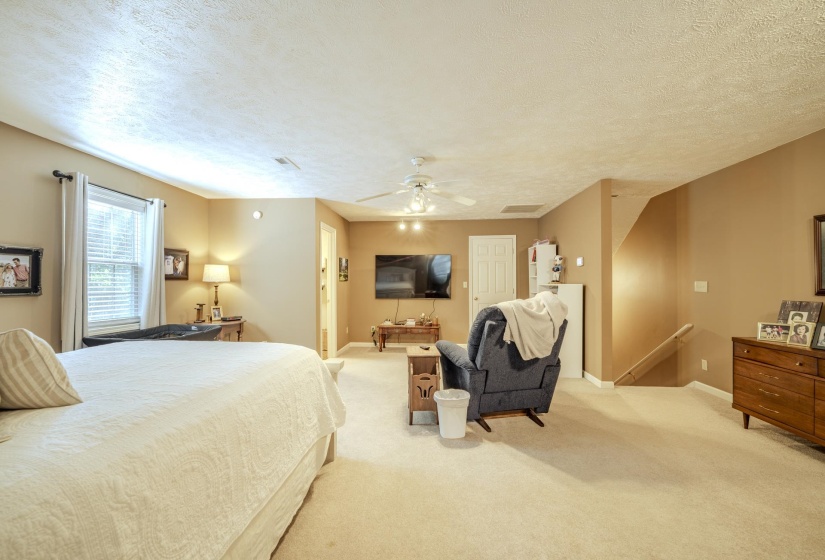 4375 STATE ROUTE 100 W HWY, Henderson, Tennessee 38340, 3 Bedroom Bedrooms, 14 Room Rooms,3.1 BathroomBathrooms,Residential,For Sale,STATE ROUTE 100 W,0,10229534