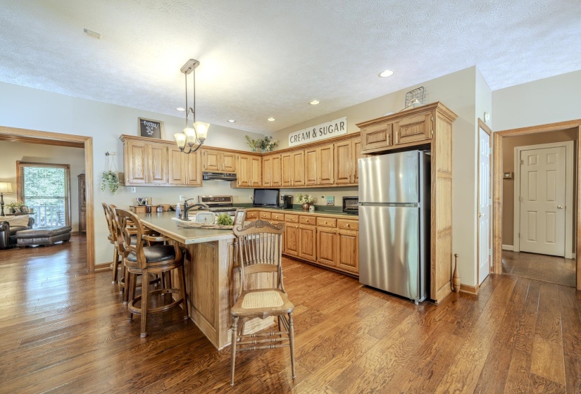 4375 STATE ROUTE 100 W HWY, Henderson, Tennessee 38340, 3 Bedroom Bedrooms, 14 Room Rooms,3.1 BathroomBathrooms,Residential,For Sale,STATE ROUTE 100 W,0,10229534