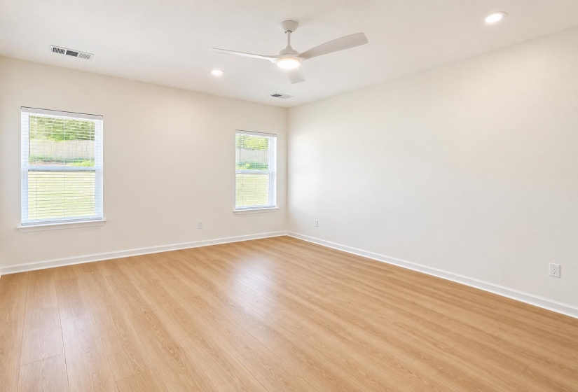 1429 TIMOTHY DR, Memphis, Tennessee 38116, 3 Bedroom Bedrooms, 9 Room Rooms,2 BathroomBathrooms,Residential,For Sale,TIMOTHY,0,10229536