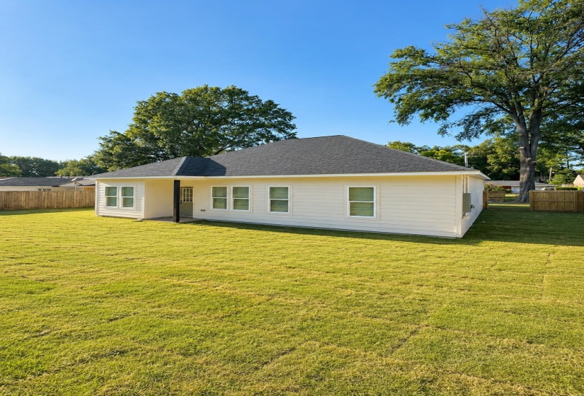 1429 TIMOTHY DR, Memphis, Tennessee 38116, 3 Bedroom Bedrooms, 9 Room Rooms,2 BathroomBathrooms,Residential,For Sale,TIMOTHY,0,10229536