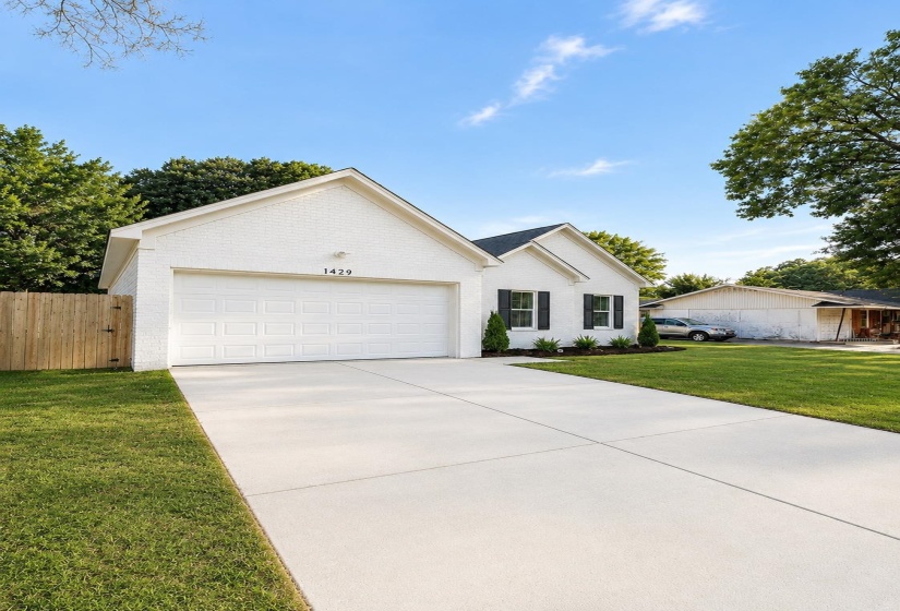 1429 TIMOTHY DR, Memphis, Tennessee 38116, 3 Bedroom Bedrooms, 9 Room Rooms,2 BathroomBathrooms,Residential,For Sale,TIMOTHY,0,10229536