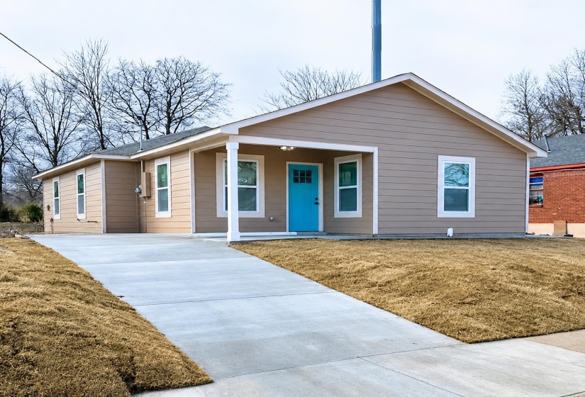 1039 LAGRANGE AVE, Memphis, Tennessee 38107, 4 Bedroom Bedrooms, 4 Room Rooms,2 BathroomBathrooms,Residential,For Sale,LAGRANGE,0,10196682