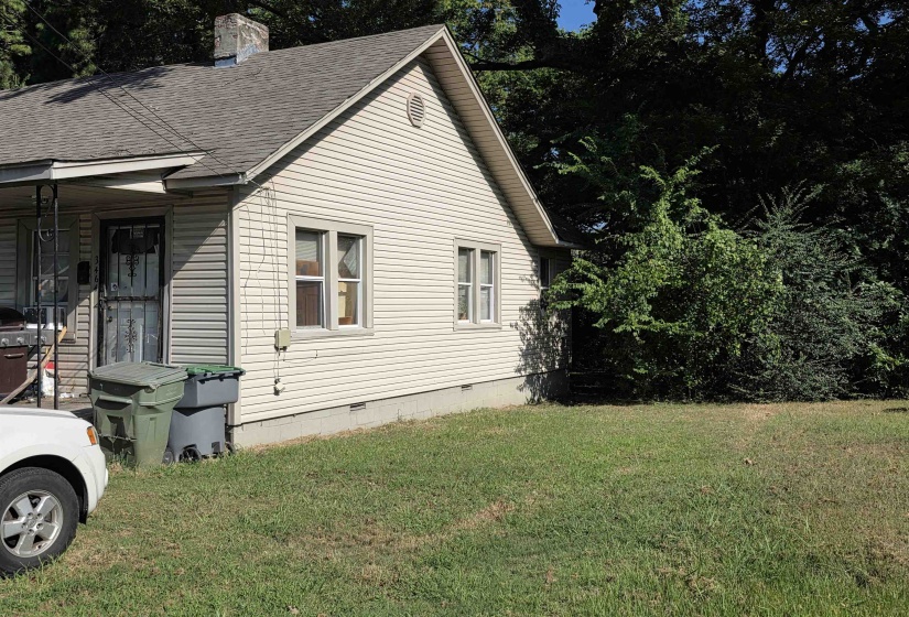 3464 COLEMAN AVE, Memphis, Tennessee 38122, 2 Bedroom Bedrooms, 0 ,1 BathroomBathrooms,Duplexes,For Sale,COLEMAN,0,10229548