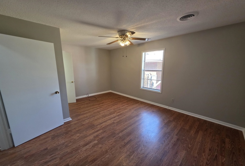 1404 CAMERON ST, Memphis, Tennessee 38106, 3 Bedroom Bedrooms, 6 Room Rooms,2 BathroomBathrooms,Rental Properties,For Sale,CAMERON,0,10229564